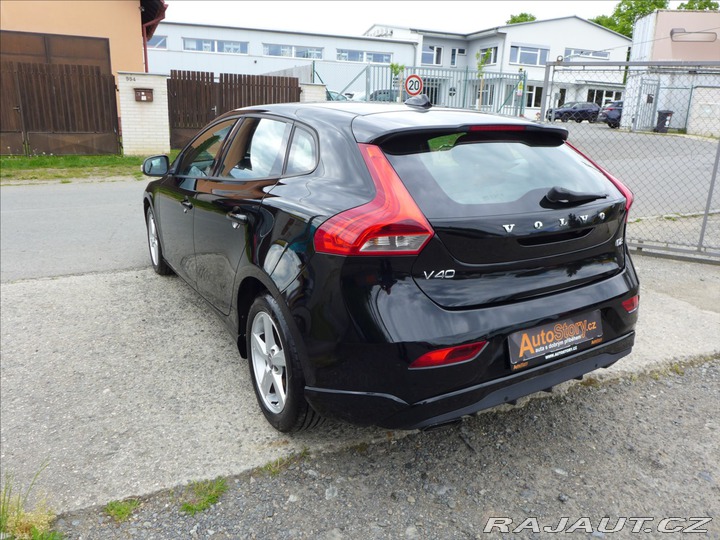 Volvo V40 1,6 D2 DIGI AC KAMERA SER 2013