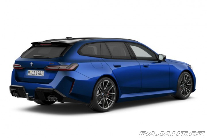 BMW M5 Touring 2026