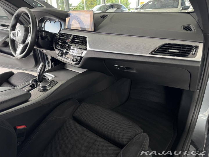 BMW 5 530d xDrive*M-SPORT*360ka 2018