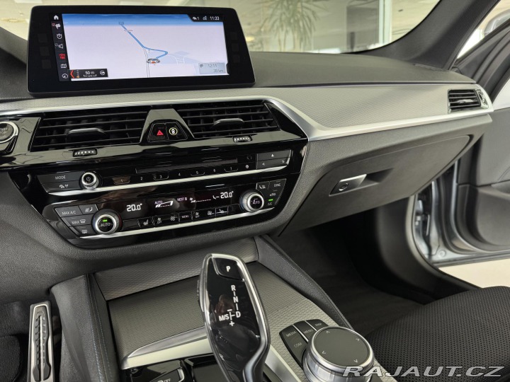 BMW 5 530d xDrive*M-SPORT*360ka 2018