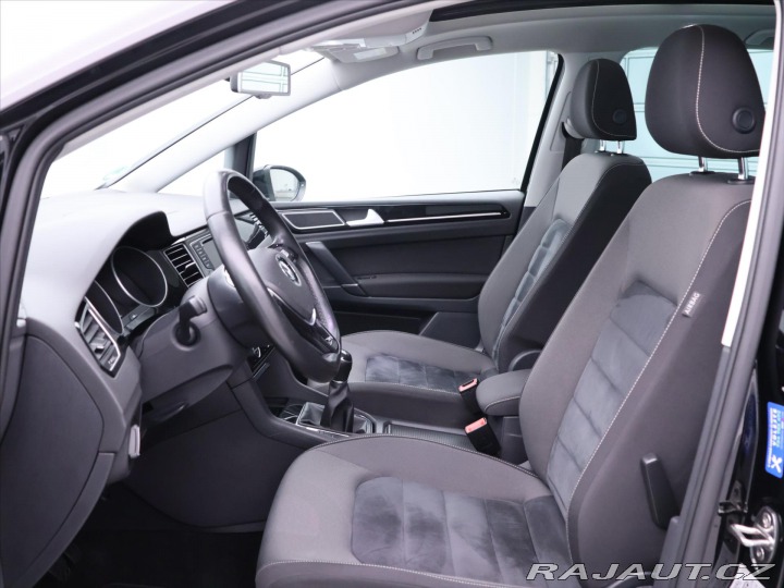 Volkswagen Ostatní modely 1,4 TSI 110kW Highline Xe 2014