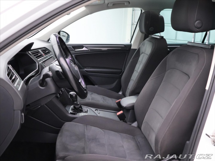 Volkswagen Tiguan 1,4 TSI DSG R-line matrix 2017
