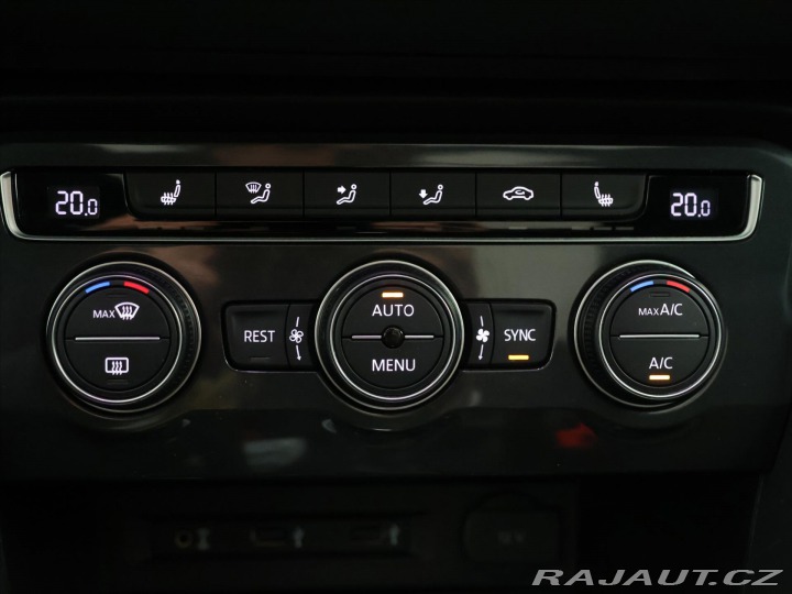 Volkswagen Tiguan 1,4 TSI DSG R-line matrix 2017