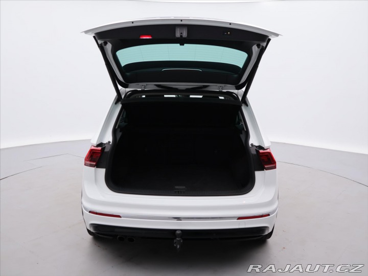 Volkswagen Tiguan 1,4 TSI DSG R-line matrix 2017