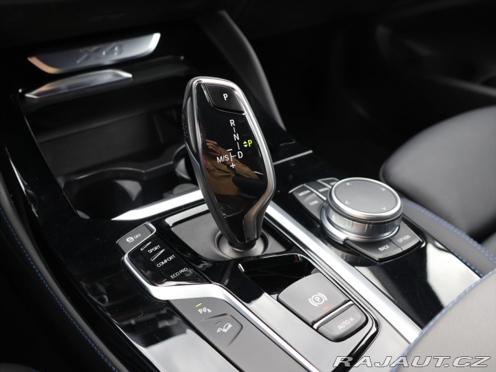 BMW X4 2,0 xD M-Paket CZ DPH Zár 2021
