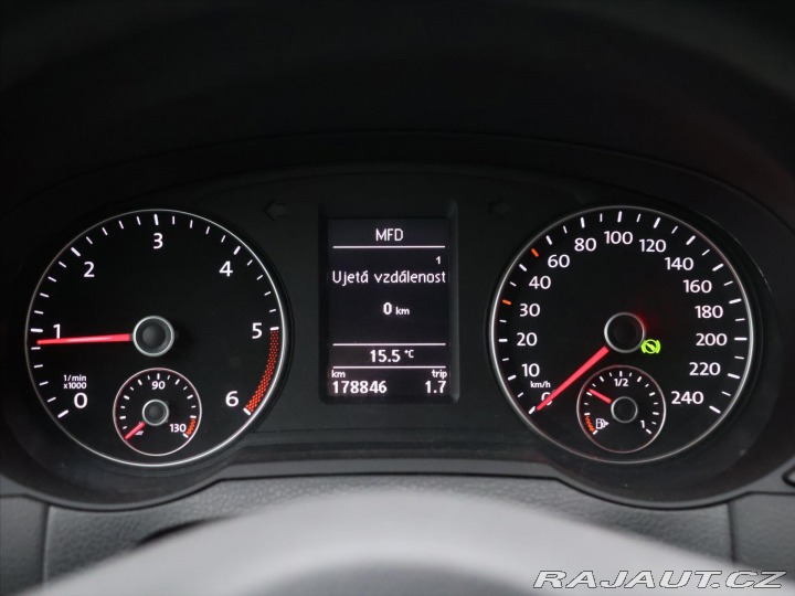 Volkswagen Sharan 2,0 TDI 130kW DSG Highlin 2014