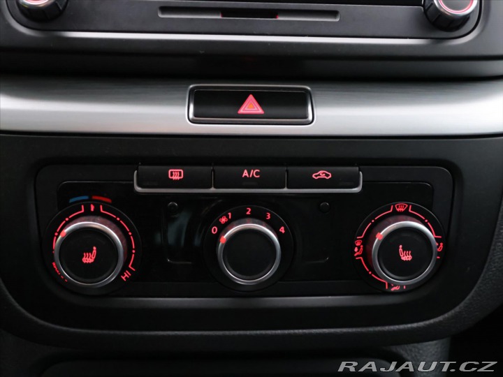 Volkswagen Sharan 2,0 TDI 130kW DSG Highlin 2014