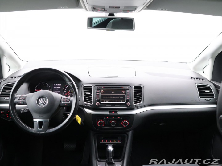 Volkswagen Sharan 2,0 TDI 130kW DSG Highlin 2014