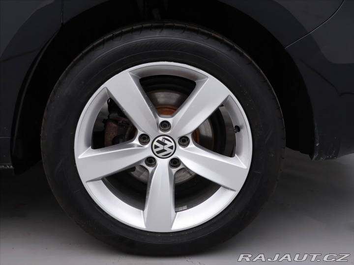 Volkswagen Sharan 2,0 TDI 130kW DSG Highlin 2014