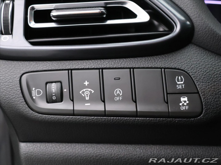 Hyundai i30 1,5 T-GDI N Line SmartKey 2024