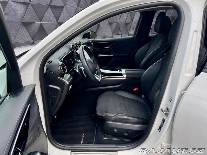 Mercedes-Benz GLC 220d 4M AMG, DISTRONIC, N 2024