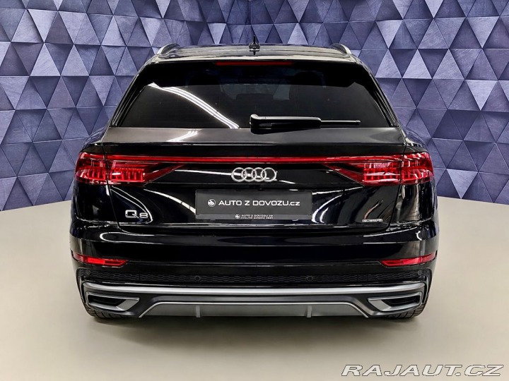 Audi Q8 50TDI QUATTRO S-LINE, VZD 2020