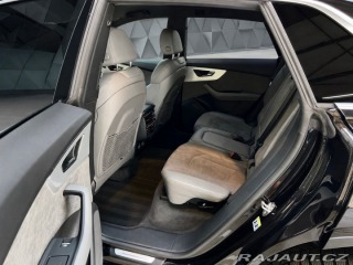 Audi Q8 50TDI QUATTRO S-LINE, VZD 2020