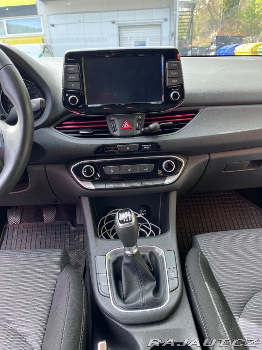 Hyundai i30 1,0   Fastback 2023