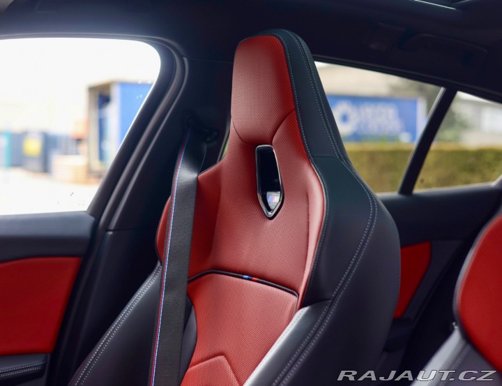 BMW 1 M135i xDrive A/T 2024