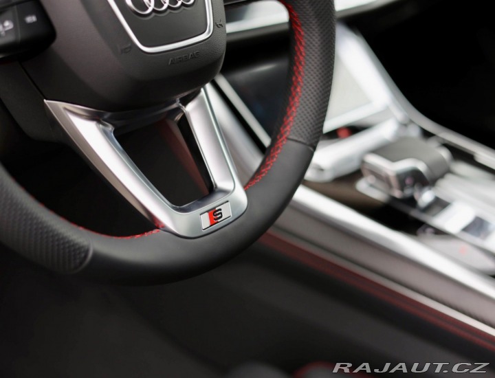 Audi Q8 60 TFSIe Quattro | Panor 2025