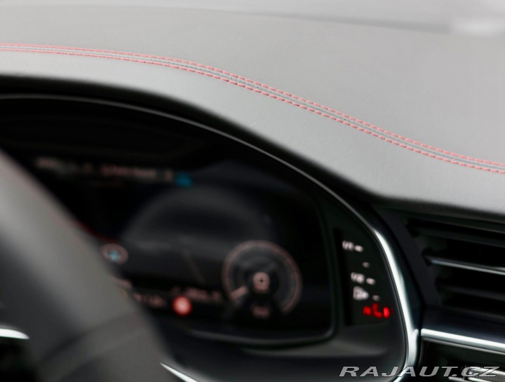 Audi Q8 60 TFSIe Quattro | Panor 2025