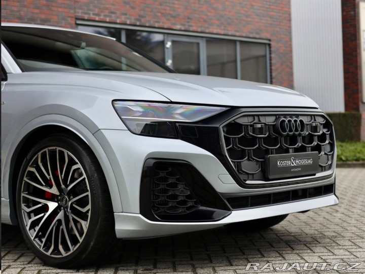 Audi Q8 60 TFSIe Quattro | Panor 2025