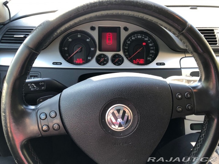 Volkswagen Passat 2,0 B6 TDI • 125 kW • 2 2007