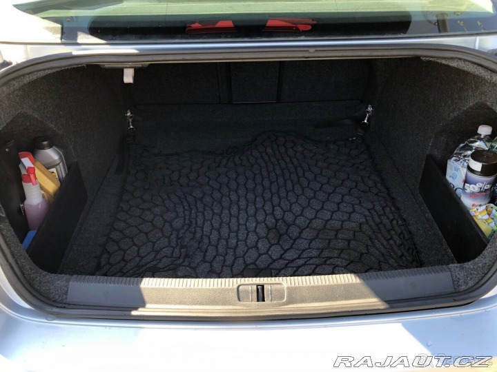 Volkswagen Passat 2,0 B6 TDI • 125 kW • 2 2007