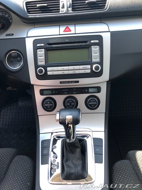 Volkswagen Passat 2,0 B6 TDI • 125 kW • 2 2007