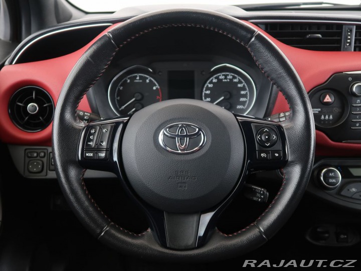 Toyota Yaris 1.5VVT-i,CZ,Selection,Sma 2017