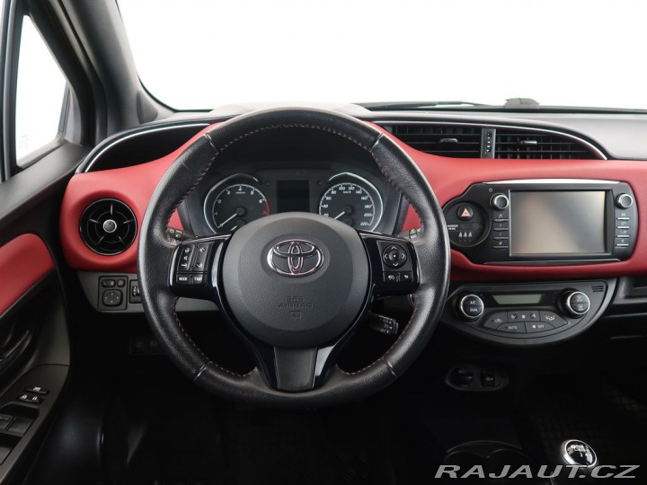 Toyota Yaris 1.5VVT-i,CZ,Selection,Sma 2017