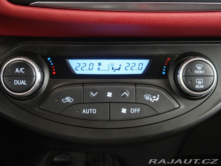 Toyota Yaris 1.5VVT-i,CZ,Selection,Sma 2017