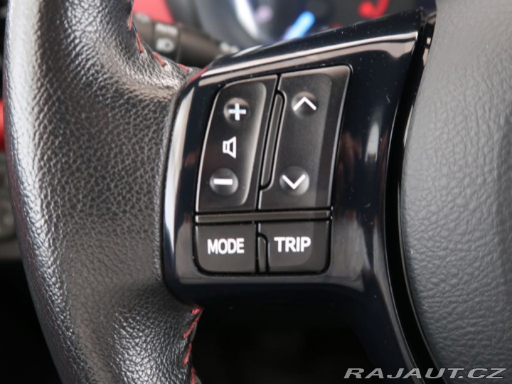 Toyota Yaris 1.5VVT-i,CZ,Selection,Sma 2017