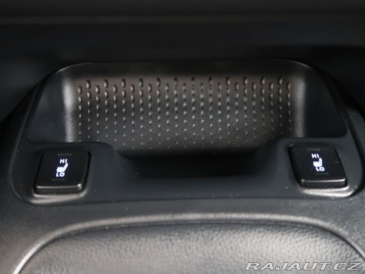 Toyota Corolla 1.8Hybrid,CZ,ActiveBusine 2022