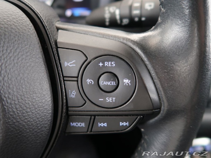 Toyota Corolla 1.8Hybrid,CZ,ActiveBusine 2022