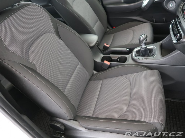 Hyundai i30 1.5MPI,80KW,1Maj,CZ,Manuá 2023