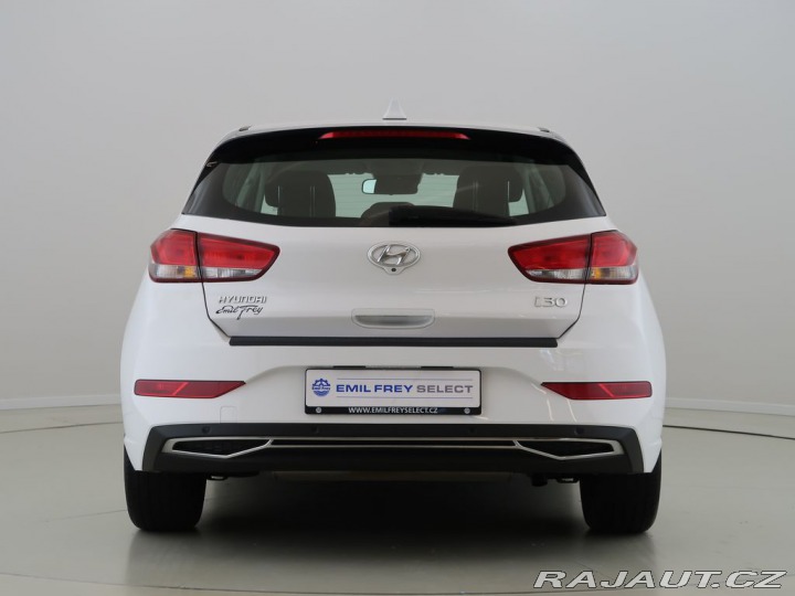 Hyundai i30 1.5MPI,80KW,1Maj,CZ,Manuá 2023