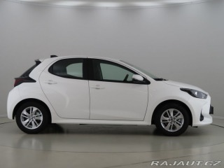 Toyota Yaris 1,5,HEV, 116 CVT, Comfort 2026