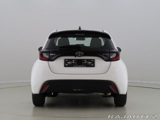 Toyota Yaris 1,5,HEV, 116 CVT, Comfort 2026