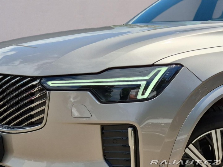 Volvo XC90 2,0 B5 AWD benzin Ultra B 2024
