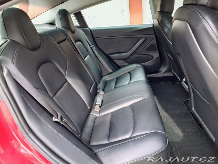 Tesla Model 3 Long Range Dual Motor  kW 2022