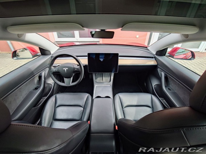 Tesla Model 3 Long Range Dual Motor  kW 2022