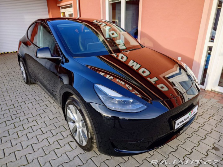 Tesla Model Y Long Range Dual Motor 378 2022
