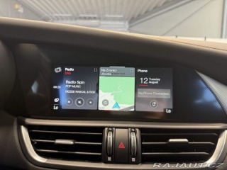 Alfa Romeo Giulia 2.0 Turbo 280k AT8 AWD I 2025
