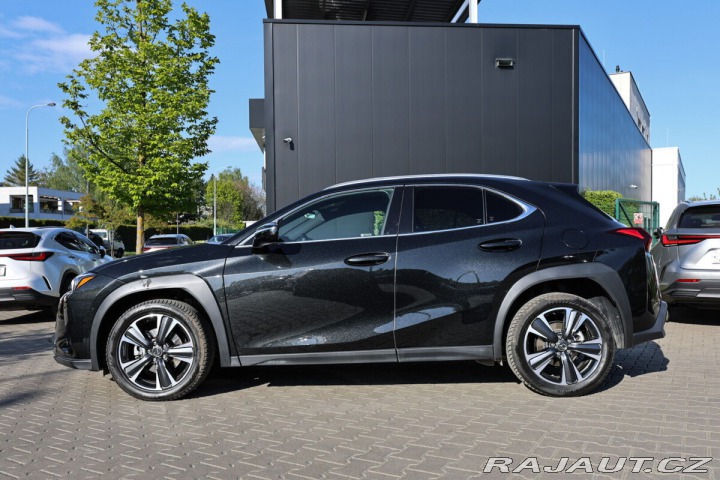 Lexus Ostatní modely UX 300h 300H 2.0 HEV BUSINESS TEC 2025