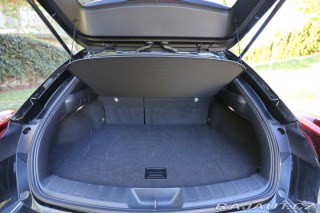 Lexus Ostatní modely UX 300h 300H 2.0 HEV BUSINESS TEC 2025