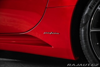 Ferrari California ROSSO CORSA/KAMERA/ 2010