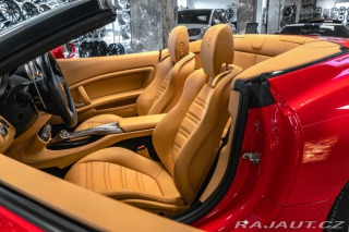 Ferrari California ROSSO CORSA/KAMERA/ 2010