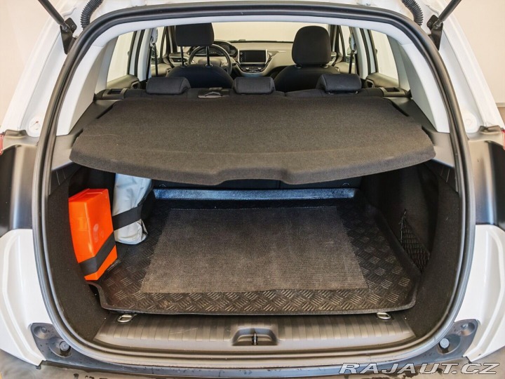 Peugeot 2008 1.2 PureTech ACTIVE 2019