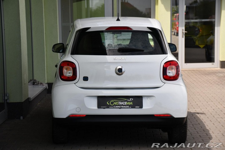 Smart Forfour EQ ESSENTIAL 5d 2022