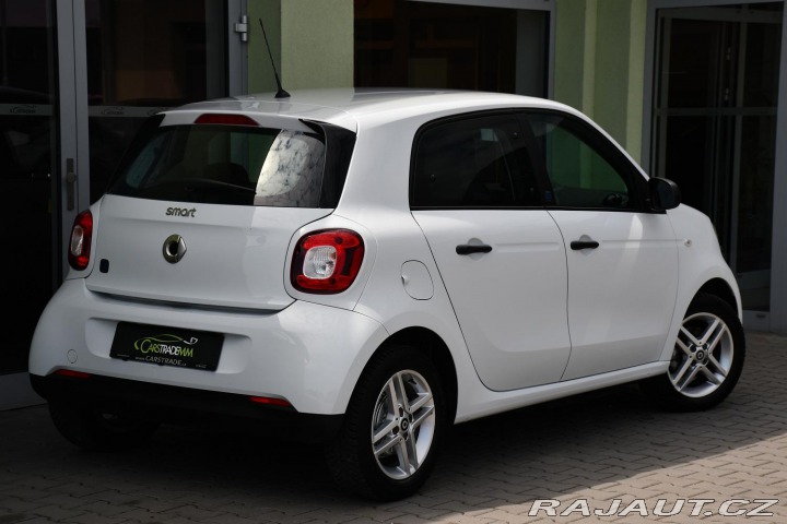 Smart Forfour EQ ESSENTIAL 5d 2022