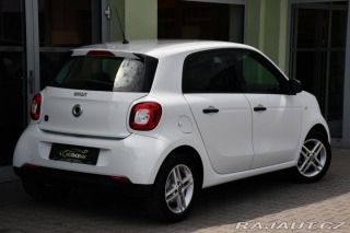 Smart Forfour EQ ESSENTIAL 5d 2022