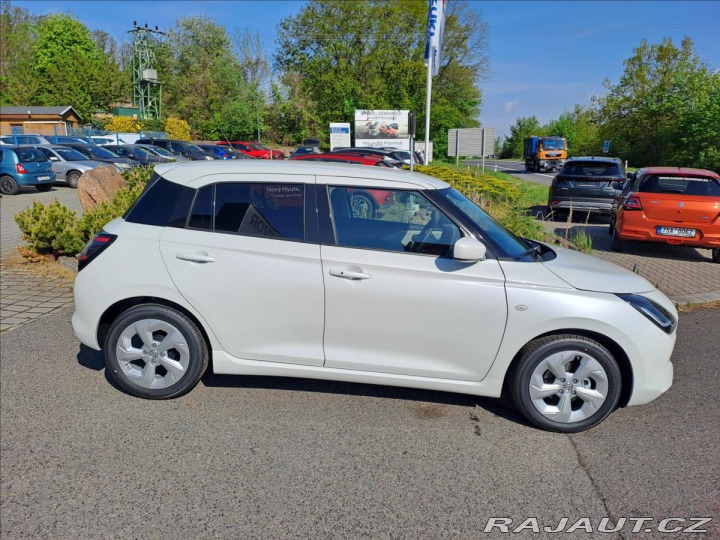 Suzuki Swift 1,2   1,2 PREMIUM HYBRID 2026