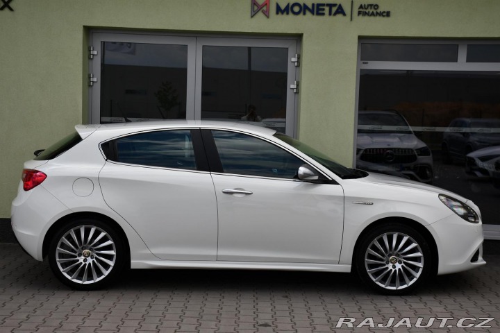 Alfa Romeo Giulietta 1.4TURBO 16V BOSÉ 2xALU 2012